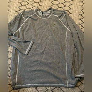 Gray North Face long sleeve tshirt